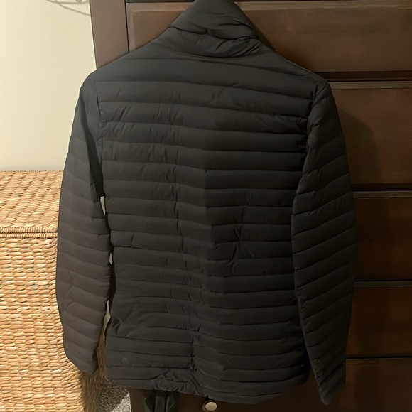 Lululemon Jacket - Picture 6 of 8
